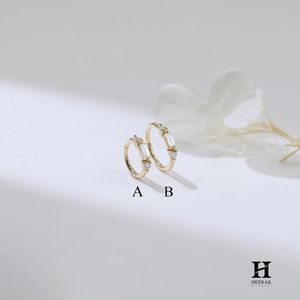 Pendientes de Aro con Diamantes CVD Certificados por IGI, Oro Amarillo Real de 10K y 18K, Delicados Aros con Diamantes Cultivados en Laboratorio con Corte Baguette para - Product Image 3