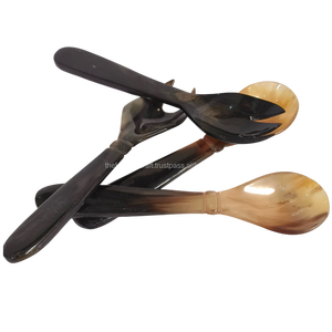 Cuillère artisanale en corne naturelle à long manche, style rustique viking, pour sel et épices, écologique, vaisselle artisanale, compatible lave-vaisselle - Product Image 4