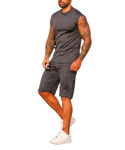 Ensemble de survêtement d'été pour hommes, taille européenne, logo personnalisé, couleur unie, manches courtes, jogging, vêtements de plage, deux pièces, 100% coton respirant - Product Image 1