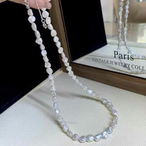 Collier en spinelle et perles d'eau douce de style niche, tendance haut de gamme, chaîne de clavicule, style anti-collision, célèbre sur internet - Product Image 2