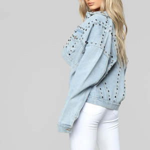 Veste en jean pour femme avec décoration rivetée, col rabattu, manches longues, couleur unie, fermeture à bouton unique, style printemps - Product Image 2