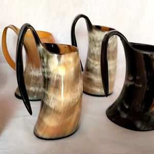 Jarra/Taza de Cuerno de Búfalo Antigua de Imitación, Duradera, Hecha a Mano, Personalizable en Tamaño y Logotipo, Nueva - Product Image 1