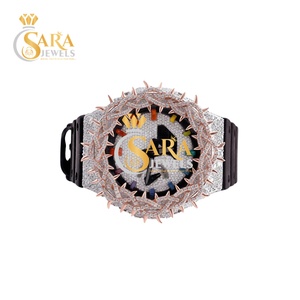 Lujo cuadrado Moissanite Diamond Iced out Set Cinturón de cuero verde Movimiento de cuarzo Esfera de vidrio Ventana Edición limitada Estilo de moda - Product Image 1