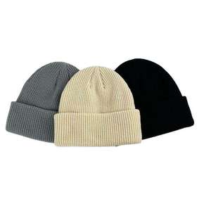 Bonnet en tricot de pêcheur couleur personnalisée pour hommes et femmes – Collections de marques streetwear, étiquettes privées et vente en gros de couvre-chefs - Product Image 3