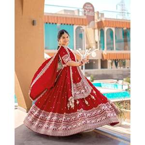 นักออกแบบเสื้อผ้าระดับภูมิภาค lehenga choli งานปักที่สวยงาม - Product Image 4