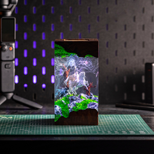 Lampe en résine époxy personnalisée, Lampe en résine époxy, Lampe en résine époxy sur mesure, Lampe en résine et bois, Veilleuse personnalisée, Cadeau fait main, Anniversaire - Product Image 6