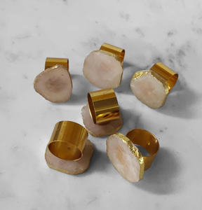 Anillo de Servilleta de Resina Epoxi, Decoración para Mesa de Comedor, Anillo Metálico y Porta Servilletas de Resina, Diseño de Lujo - Product Image 1