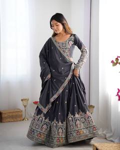 Conjunto de Lehenga Choli Gris Bordado para Mujer, Mezcla de Seda, Traje de Boda, Elástico, de Secado Rápido, Vestido Étnico - Product Image 3