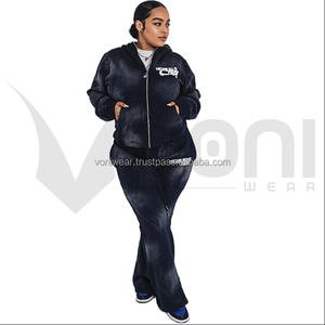 Ensemble de survêtement réversible deux pièces léger et personnalisé avec impression numérique, coupe-vent et sans coutures, pour femme - Product Image 1