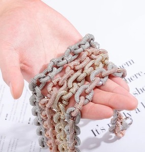 Cadena Cubana Unisex de Plata de Ley 925 con Baño de Oro Rosa y Moissanita, Estilo Hip Hop de Lujo, Calidad de Exportación, Disponible para la Venta - Product Image 3