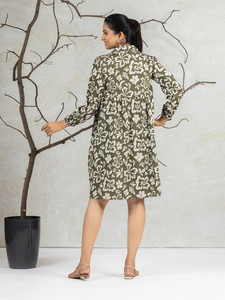 Robe ample à motifs élégante pour femmes, respirante et confortable pour les occasions décontractées - Product Image 3