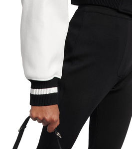 Chaqueta Varsity Corta de Manga Larga con Logotipo Personalizado de Alta Calidad, Transpirable y de Secado Rápido para Mujer, Ropa Abrigada de Invierno - Product Image 3