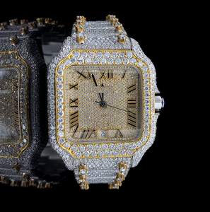 Montre de luxe unisexe étanche avec mouvement mécanique en acier inoxydable, cadran analogique carré doré avec chiffres romains, diamants Moissanite et alarme GPS - Product Image 1