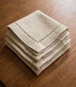 Serviettes en tissu faites à la main en gros, carrées, en lin naturel, avec ourlet festonné, lavables en machine, durables, pour la maison, l'hôtel et les événements - Product Image 2