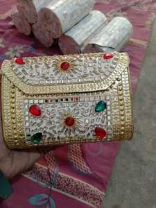 Sac à main bandoulière compact pour femme, pochette élégante pour mariages, soirées, voyages et événements spéciaux - Product Image 2