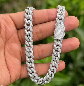 สร้อยข้อมือแบบคิวบันฮิปฮอปชุบโรเดียมสีทองขาว ประดับเพชรซิร์คอนแบบไมโครเพฟ สำหรับผู้ชายและผู้หญิง เหมาะสำหรับเป็นของขวัญหรือใส่ไปงานปาร์ตี้ - Product Image 2