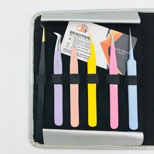 Pince à épiler professionnelle Hello Kitty Extension de cils couleur personnalisée poignée en diamant pointe pointue en acier inoxydable 12cm marque privée - Product Image 4