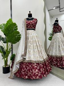 Divyam Creation Lehenga Choli en Spandex Brodé Rouge, Robe de Mariage Indienne Traditionnelle Longue, Coupe Classique pour Femme, Livraison Rapide - Product Image 3