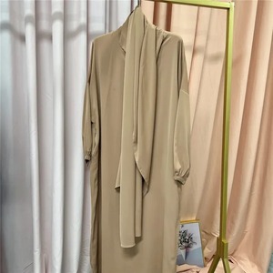Robe de soirée droite longue en crêpe uni, manches longues, taille naturelle, ornée de cristaux, service OEM, teinte unie, idéale pour l'été - Product Image 2