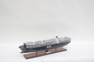 Maqueta de Buque Portacontenedores de Madera Hecha a Mano - Réplica a Escala de Buque de Carga Comercial, Decoración de Escritorio, APL - Product Image 3