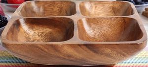 Plateau de service carré en bois de manguier de qualité supérieure à 5 sections pour les collations, les fruits secs, les apéritifs, les fêtes - Product Image 4