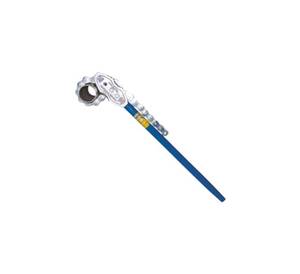 Llave Ajustable para Tuberías, Herramienta Manual con Mordaza Metálica y Mango Azul para Reparaciones de Plomería - Product Image 1