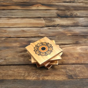 Juego de 2 Posavasos de Madera de Nogal Rústicos Clásicos, Hechos a Mano, Ecológicos, de 5 mm de Grosor, para Té y Vino, con Grabado Personalizado Disponible - Product Image 1