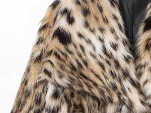 Winter <b>Fur</b> Jacket Factory Low MOQ Wholesale <b>Womens</b> Leather <b>Fur</b> Jacket Manufacturer Premium Outerwear <b>Womens</b> Fashion <b>Fur</b> <b>Coat</b> - Product Image 5