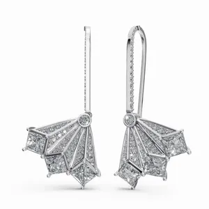 Pendientes de Diseño Venus Celestial Arc, Pendientes de Diamantes Redondos y con Corte Princesa en Oro Blanco de 18K, en Venta para Exportación - Product Image 1
