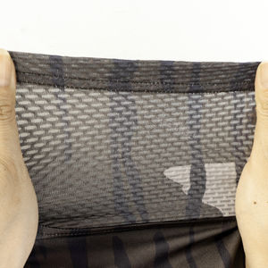 Sudadera de Camuflaje para Caza con Máscara Facial, Impermeable, Cortavientos, Transpirable, Ligera, de Manga Larga, con Diseño Táctico Estampado - Product Image 3