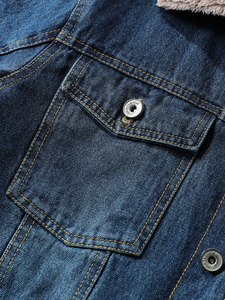 Blouson Bomber en Jean Délavé Vintage pour Homme, Veste Décontractée Tendance, Blouson de Baseball en Jean Personnalisé pour Homme, Veste Streetwear Zippée - Product Image 6