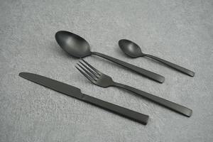 ชุดช้อนส้อมสแตนเลสสีดำด้าน ดีไซน์ทันสมัย ไม่สะท้อนแสง เหมาะสำหรับโต๊ะอาหารสไตล์ร่วมสมัย เป็นมิตรต่อสิ่งแวดล้อม - Product Image 3