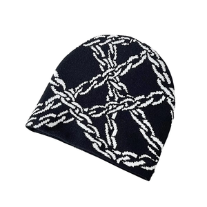 Bonnet tricoté Y2K personnalisé avec logo brodé 3D dessiné à la main, style streetwear unisexe, doux, 100 % acrylique, chaud et polyvalent pour le voyage - Product Image 5