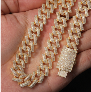 สร้อยคอเงินแท้ 925 รูปทรงแหลมประดับเพชรโมอิสซาไนต์ D VVS แบบ Iced Out ดีไซน์ Cuban Link สำหรับทุกเพศ เหมาะสำหรับใส่ทุกวัน คุณภาพดี สำหรับธุรกิจ B2B - Product Image 3