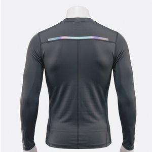 เสื้อวิ่งผ้าถัก OEM 100% คอตตอน ระบายเหงื่อได้ดี กระชับรูปร่าง ยืดหยุ่นสูง เสื้อฟิตเนสผู้ชาย แขนสั้น - Product Image 2