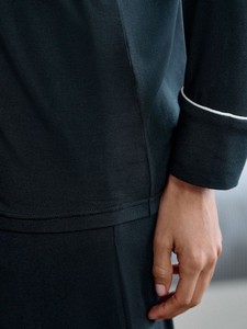 ชุดนอนลำลองฤดูร้อนสำหรับผู้หญิงผิวสี 100% โพลีเอสเตอร์ ระบายอากาศได้ดี เอวยางยืด ลายผลไม้ เอวสูง/กลาง - Product Image 5