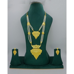 Morison Designer Gold-Plated Jewellery set for Women Traditional Ethnic Jewellery Perfect for Weddings Parties & Festive Wear - Product Image 3