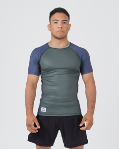 Buy Premium Quality Custom Sublimation <b>Long</b> <b>Sleeve</b> Rash Guards BJJ MMA Athletes Jiu Jitsu Rash Guard for <b>Men</b> - Product Image 1
