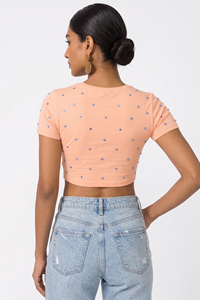 เสื้อครอปท็อปแขนสั้นทรงเข้ารูปประดับคริสตัลแบบตัดต่อ  สำหรับผู้หญิง  รับทำโลโก้  เสื้อผ้าบูติก  ตกแต่งคริสตัลทั่วตัว - Product Image 2