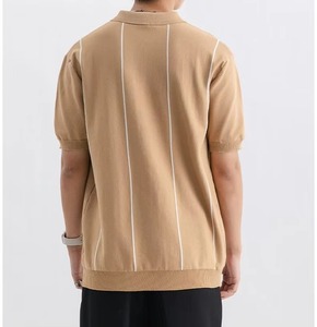 เสื้อโปโลผู้ชายสีขาว แขนสั้น คอปก ซิปครึ่งตัว ลายทางแนวตั้ง ผ้าถัก สวมใส่สบาย ทรงปกติ เหมาะสำหรับฤดูร้อน - Product Image 5