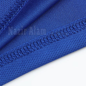 Tenue de football en tissu à séchage rapide, idéale pour l'entraînement sportif en équipe et les tournois – Performance respirante et légère - Product Image 4