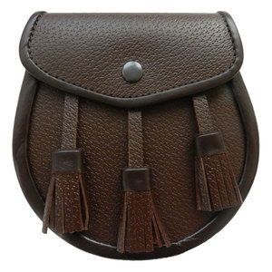 Meilleures ventes 2026 Ventoria Enterprises Sporran écossais en cuir végétalien marron pour tenues de kilt modernes ou traditionnelles - Product Image 1