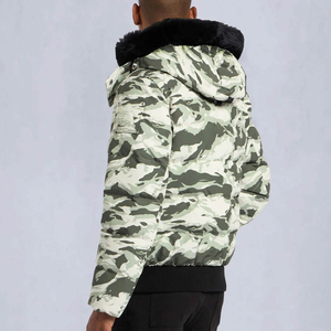Nueva Chaqueta Acolchada de Camuflaje para Hombre, con Capucha, Resistente al Viento, Gruesa, para Invierno, con Forro de Piel, Corte Regular, Cierre de Cremallera, Estilo Casual - Product Image 3