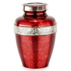 Lujosa urna de cremación de latón con exquisita artesanía y un atractivo atemporal para preservar las cenizas por Axiom Home Accents - Product Image 3