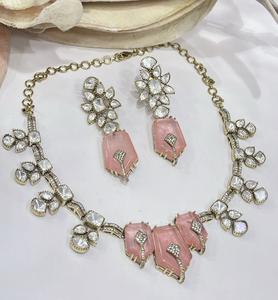 Conjunto de Collar y Pendientes de Moissanita Delicado con Acabado Dorado de Moda, de la Mejor Calidad, para Bodas, Colección para Mujer - Product Image 3