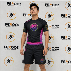 Camiseta Deportiva de Manga Corta para Hombre, Personalizada, Negra y Azul Rey, con Estampado por Sublimación, de Secado Rápido, para Entrenamiento Profesional y Sparring - Product Image 2
