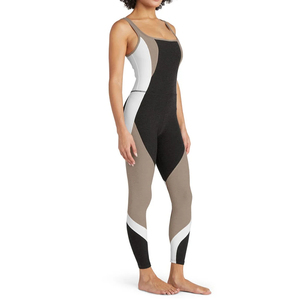 Mono de yoga sin espalda para mujer, de una pieza, sin mangas, para gimnasio, ajustado, con control de abdomen y efecto fruncido - Product Image 4