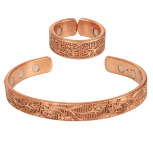 Elegant Embossed Diamond <b>Grid</b> Pattern Finish Copper Bracelet Fashionable <b>Metal</b> Jewelry Exquisite Design - Product Image 6