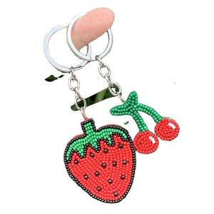 Llavero con Cuentas Hecho a Mano en India, Accesorio Colorido con Bordado de Cuentas, Regalo Ecológico Hecho a Mano para Mujeres, Hombres y Amigos - Product Image 6