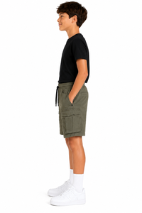 Pantalones Cortos Cargo Verde Oliva para Niños, Pantalones Casuales de Verano, Mezcla de Algodón de Primera Calidad, Diseño Utilitario con Múltiples Bolsillos y Cordón Ajustable - Product Image 2